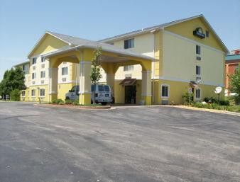 Days By Wyndham Kansas International Airport 2*
