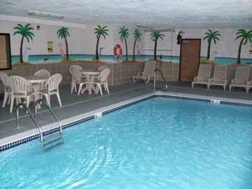 Days By Wyndham Kansas International Airport 2*